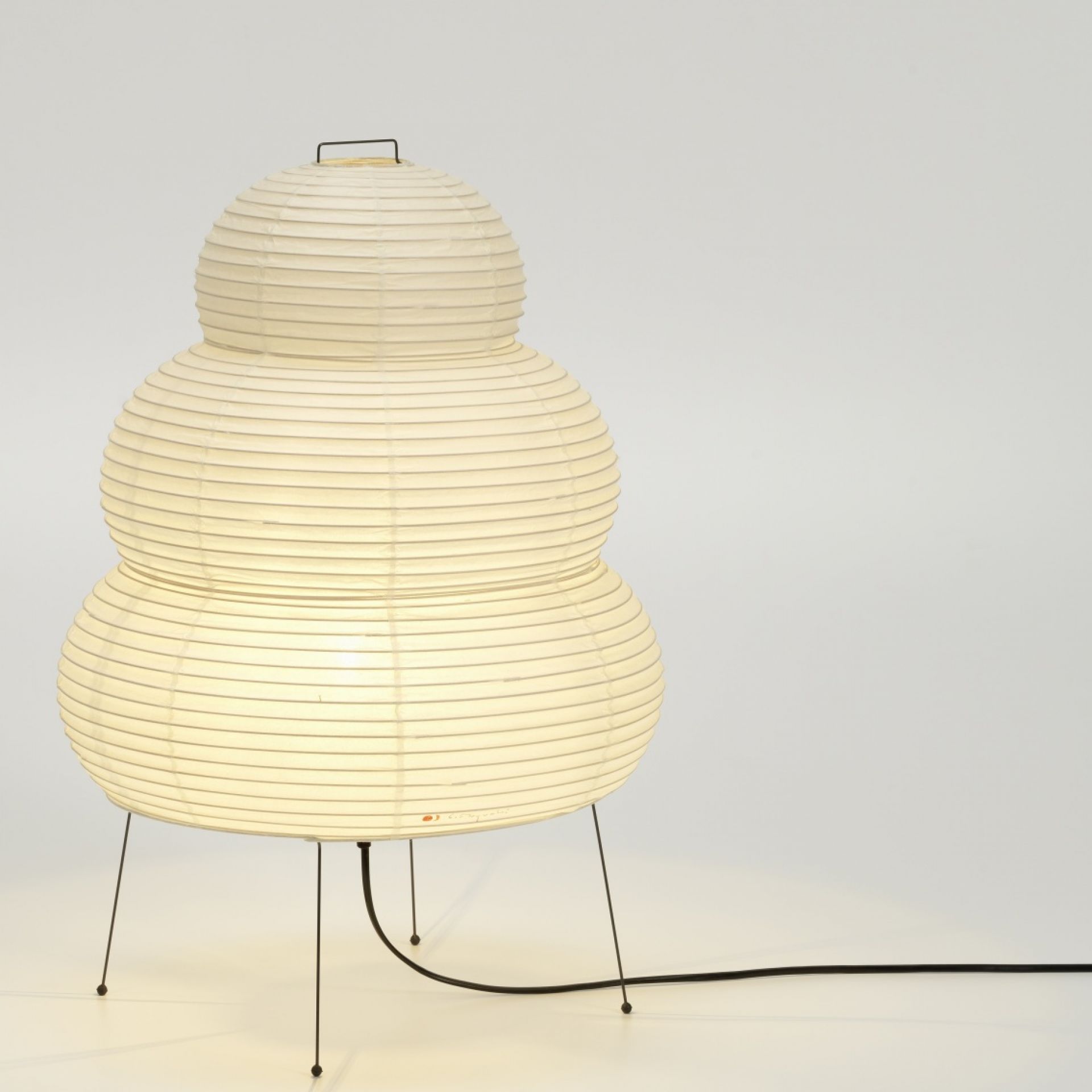 Akari 24n lamp hotsell